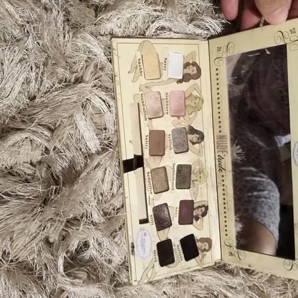 The balm eyeshadow - Picture 2 of 2